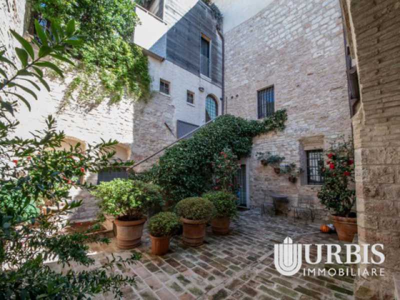 Appartamento in Vendita ad Assisi - 220000 Euro