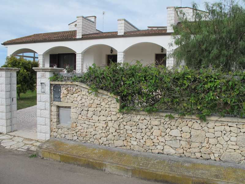 villa in vendita ad lecce - 450000 euro