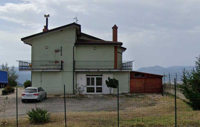 Casa Indipendente in Vendita ad Bella - 25582 Euro
