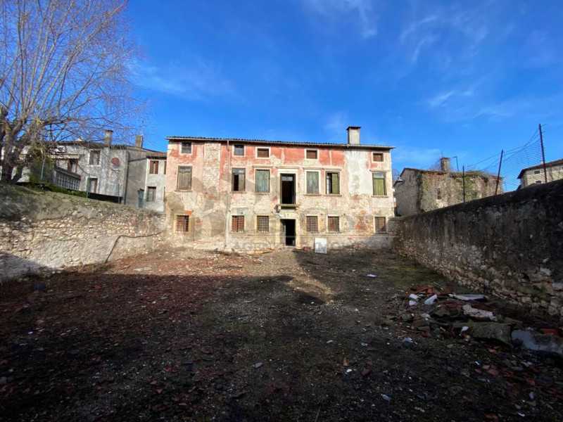 Villa in Vendita ad Lonigo - 390000 Euro