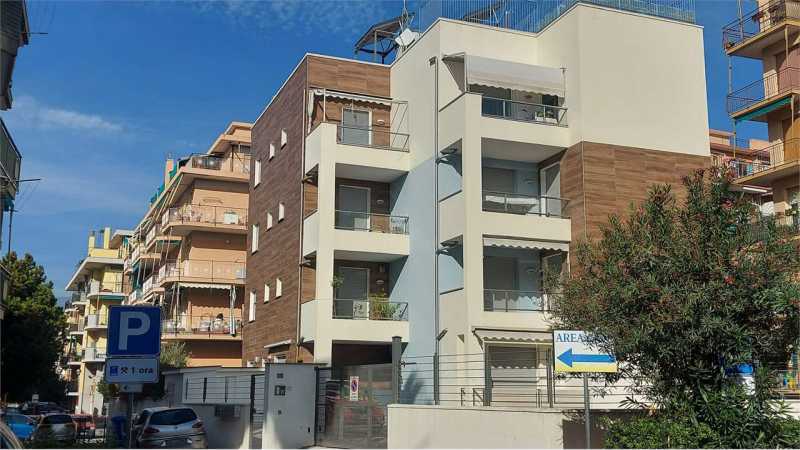 appartamento in Vendita ad Borghetto Santo Spirito - 280000 Euro