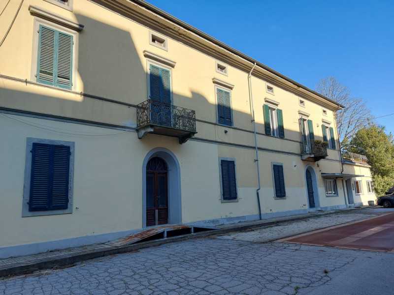 Capannone in Vendita ad San Giuliano Terme - 2600000 Euro