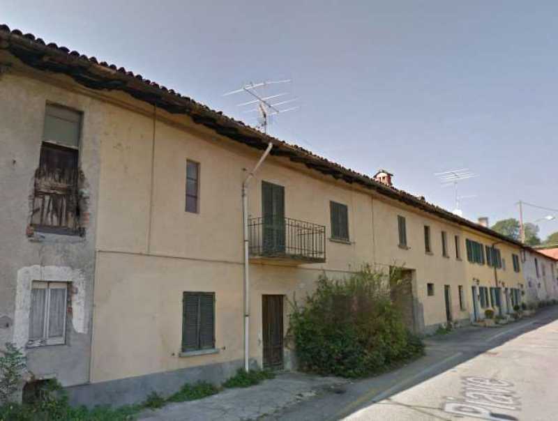 stanze in Vendita ad Monvalle - 38400 Euro