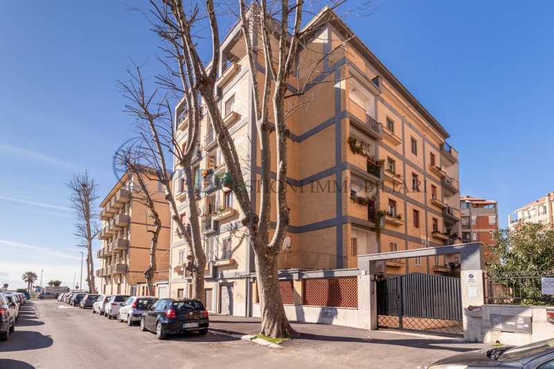 Appartamento in Vendita ad Roma - 219000 Euro