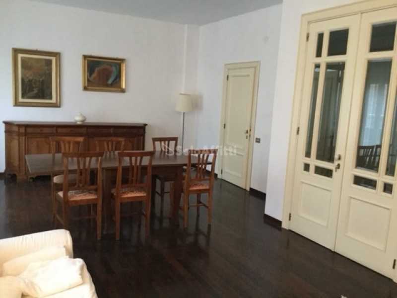 Appartamento in Affitto ad Civitanova Marche - 900 Euro