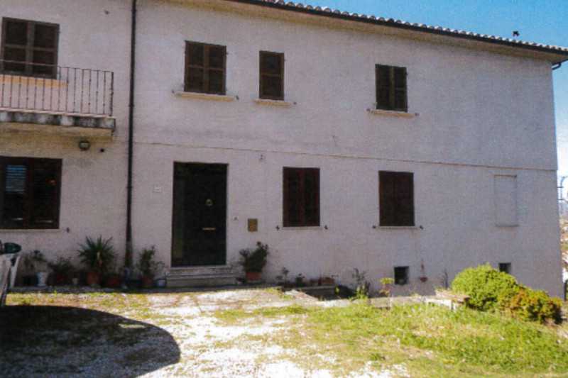 Appartamento in Vendita ad Spoleto - 111600 Euro