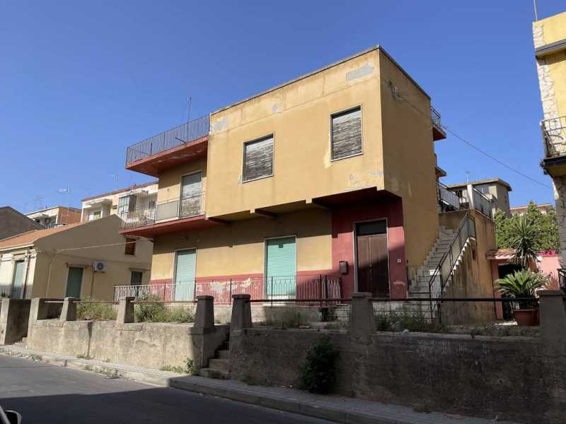 Casa Indipendente in Vendita ad Reggio di Calabria - 120000 Euro