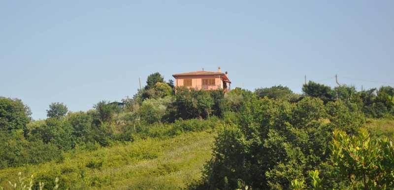 Villa Singola in Vendita ad Rosignano Marittimo - 550000 Euro