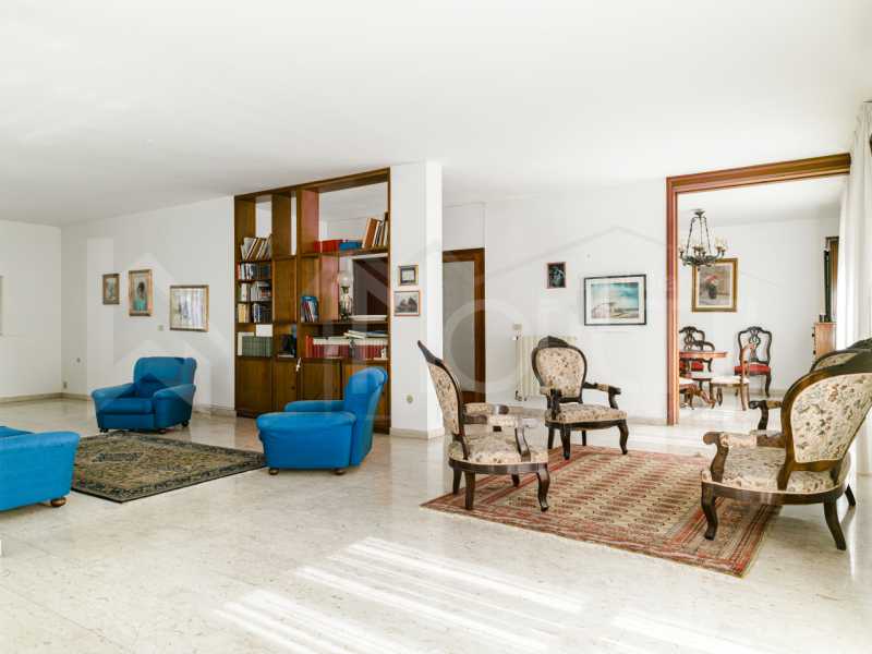 Appartamento in Vendita ad Livorno - 350000 Euro