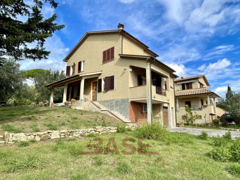 Villa in Vendita ad Casale Marittimo - 450000 Euro