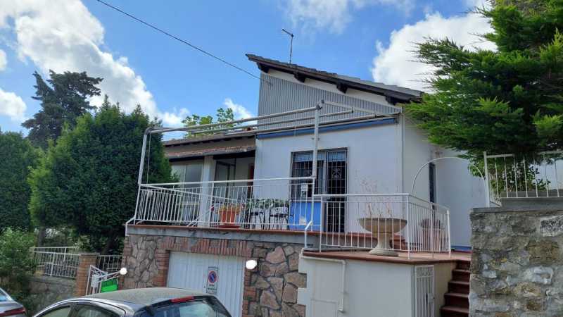 Casa Indipendente in Vendita ad Rosignano Marittimo - 270000 Euro