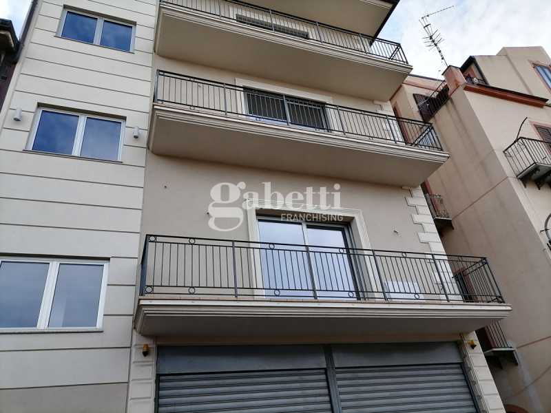 Appartamento in Vendita ad Sant`agata di Militello - 230000 Euro
