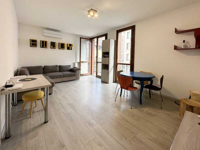 Appartamento in Vendita ad Varese - 200000 Euro