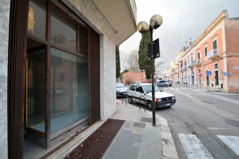 Locale Commerciale in Vendita ad Matera - 110000 Euro