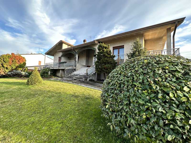 Casa Indipendente in Vendita ad Bovolone - 259000 Euro