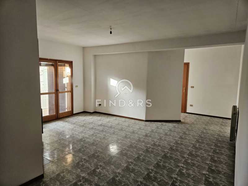 Appartamento in Vendita ad Reggio di Calabria - 108000 Euro