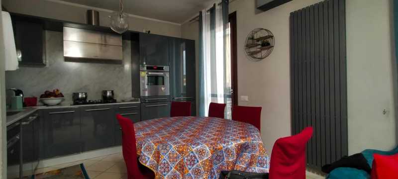 Appartamento in Vendita ad Cascina - 215000 Euro