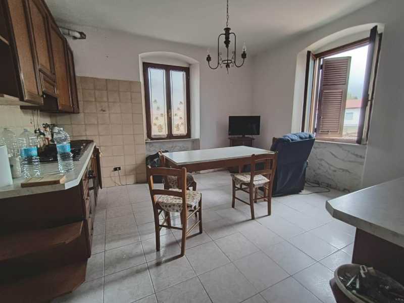 Appartamento in Vendita ad Carrara - 145000 Euro