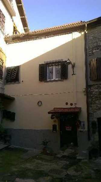 Appartamento in Vendita ad Vezzano Ligure - 150000 Euro