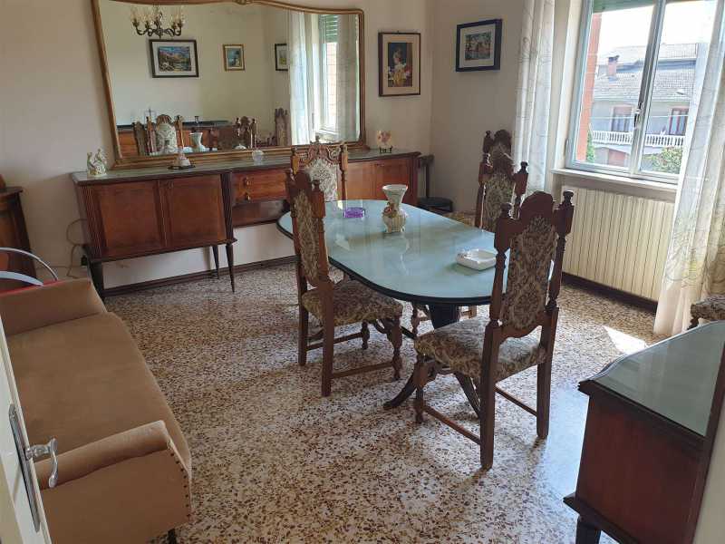 Appartamento in Vendita ad Ziano Piacentino - 45000 Euro