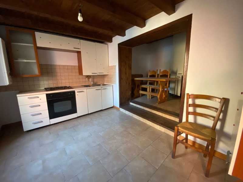 Appartamento in Vendita ad Ziano Piacentino - 99000 Euro