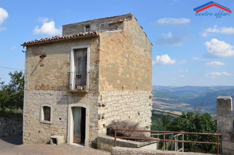 Casa Indipendente in Vendita ad Castelbottaccio - 11000 Euro