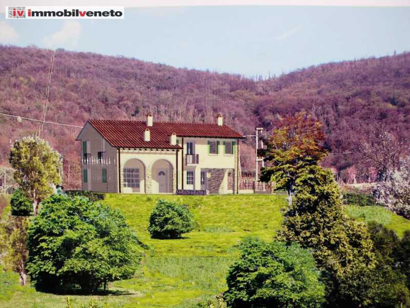 Terreno in Vendita ad Val Liona - 90000 Euro