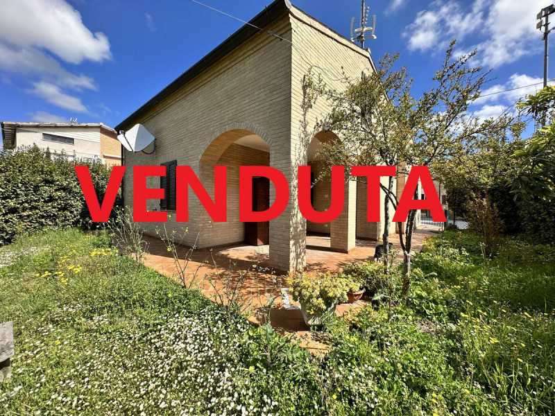 Casa Indipendente in Vendita ad Ponzano di Fermo - 128000 Euro