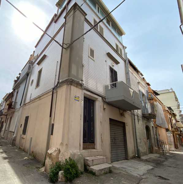 Casa Indipendente in Vendita ad San Severo - 63000 Euro