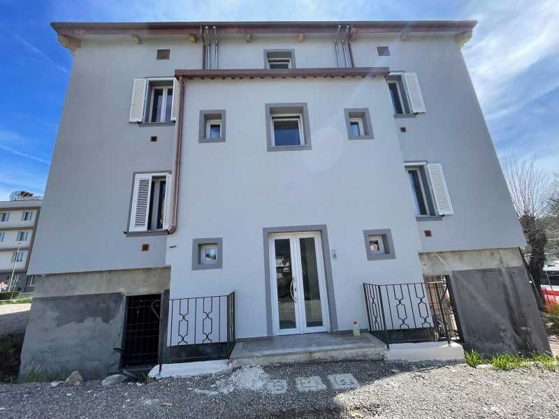 Appartamento in Affitto ad Castelnuovo di Garfagnana - 500 Euro