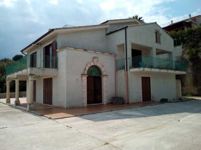 Appartamento in Vendita ad Palazzolo Acreide - 480000 Euro