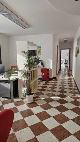 Ufficio in Affitto ad Padova - 700 Euro