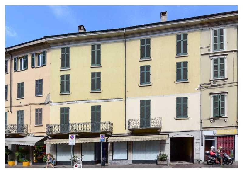 edificio-stabile-palazzo in Vendita ad Como