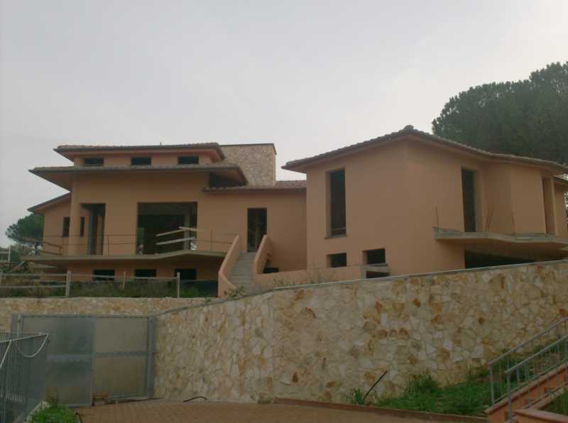 Villa Singola in Vendita ad Livorno - 900000 Euro