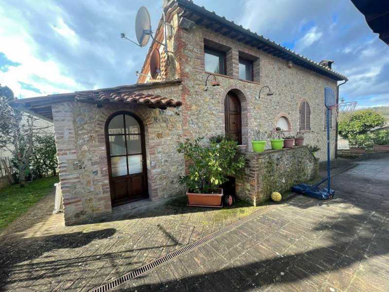Casa Indipendente in Vendita ad Monteriggioni - 430000 Euro