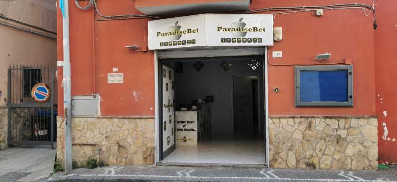 Negozio in Affitto ad Castellammare di Stabia - 550 Euro