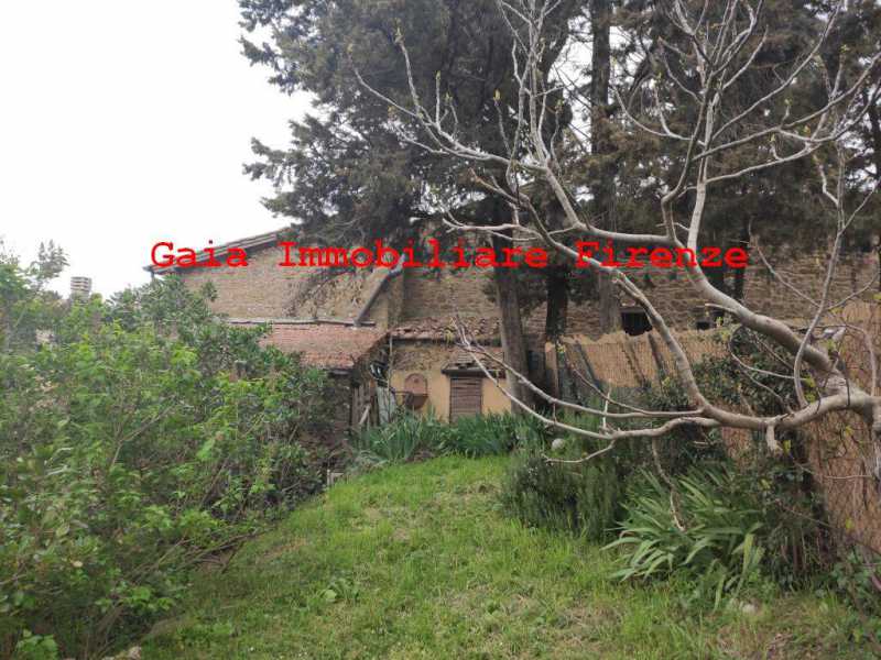 Casa Indipendente in Vendita ad Greve in Chianti - 220000 Euro