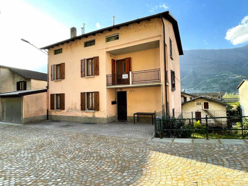 Casa Indipendente in Vendita ad Forcola - 155000 Euro