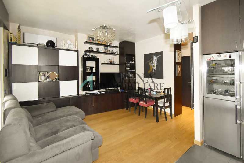 Appartamento in Vendita ad Milano - 305000 Euro