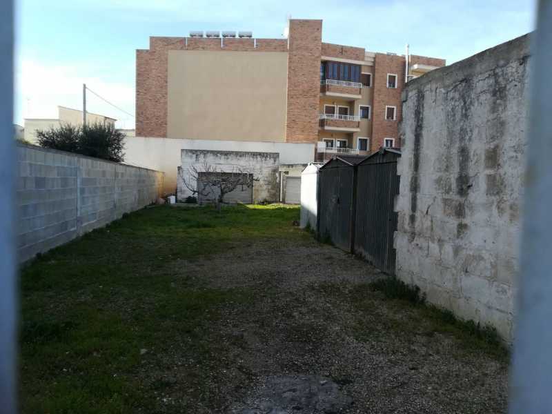 Terreno in Vendita ad Taranto - 65000 Euro
