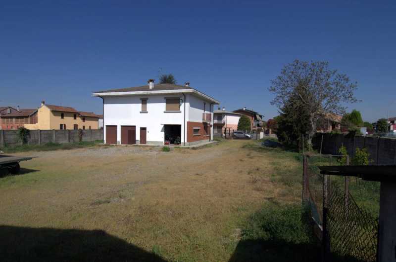 Villa Singola in Vendita ad Boffalora D`adda - 375000 Euro