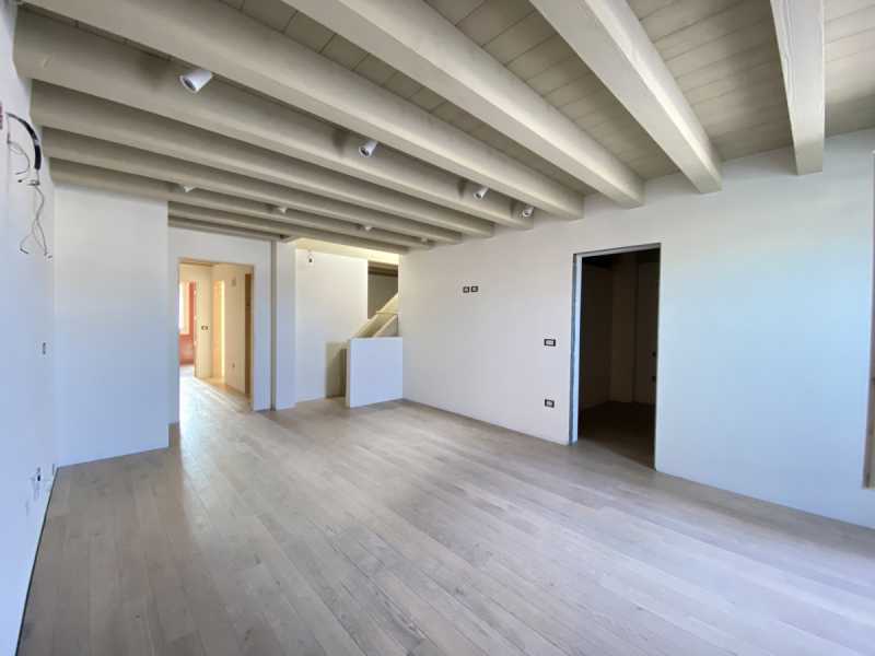 Appartamento in Vendita ad Noventa Vicentina - 350000 Euro