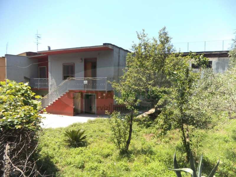 Casa Indipendente in Vendita ad Avella - 100000 Euro