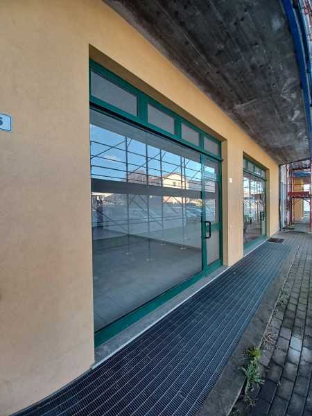 Locale Commerciale in Affitto ad Fagnano Olona - 550 Euro
