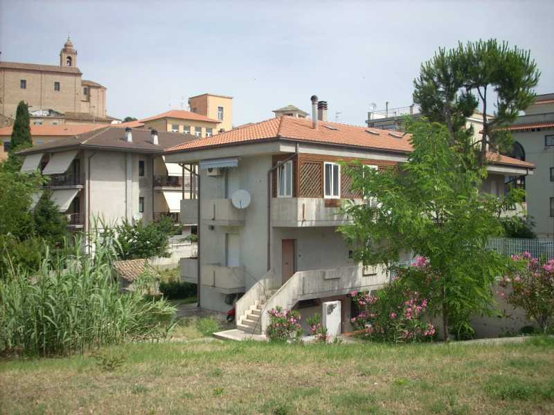 Appartamento in Vendita ad Colonnella - 85000 Euro