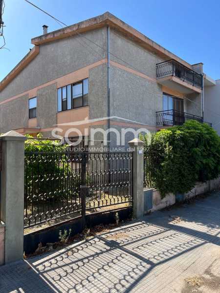 Villa Bifamiliare in Vendita ad Arborea - 180000 Euro