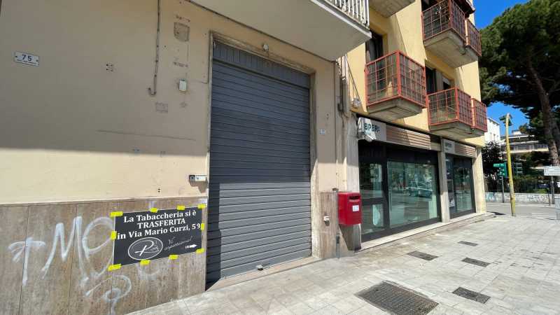 Locale Commerciale in Affitto ad San Benedetto del Tronto - 700 Euro
