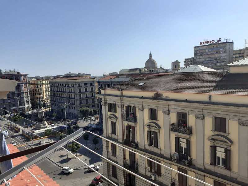 Appartamento in Vendita ad Napoli - 115000 Euro