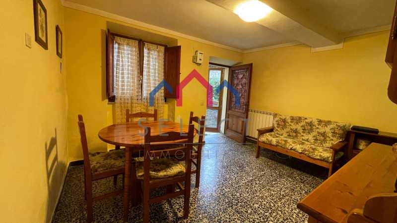 Casa Indipendente in Vendita ad Borgo a Mozzano - 39000 Euro