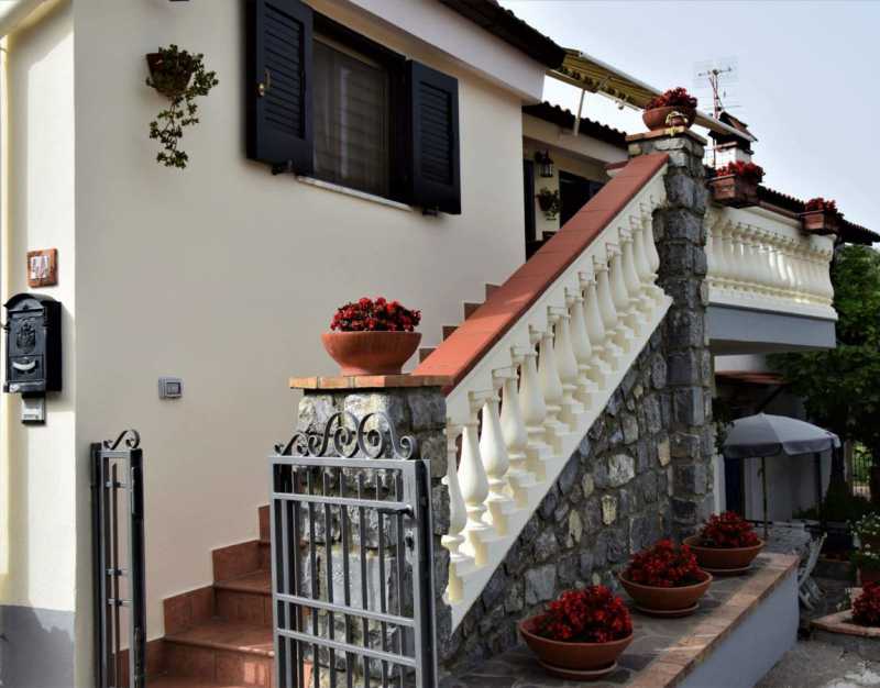 Attico-Mansarda in Vendita ad San Giovanni a Piro - 155000 Euro